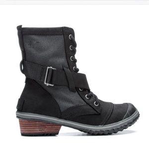 Sorel slimboot lace in black sz 9